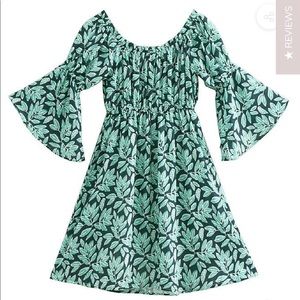 Goodnight macaroon leaf print off shoulder dress